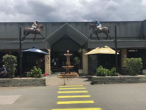 The Sportsman's Hotel - Grafton Accommodation 0