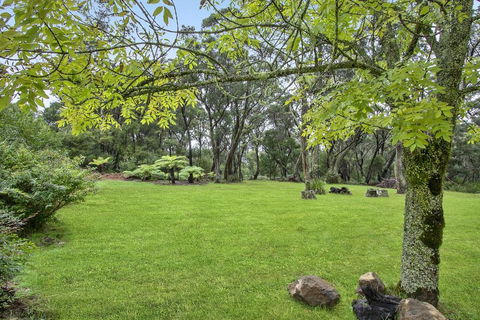 THE TEACHERS COTTAGE - Grafton Accommodation 1