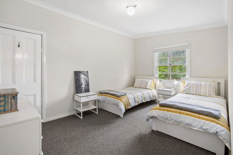 THE TEACHERS COTTAGE - Grafton Accommodation 2