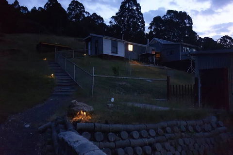 The Tin Dragon - Grafton Accommodation 2