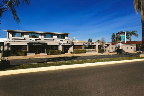 The Town House Motor Inn - Grafton Accommodation 1