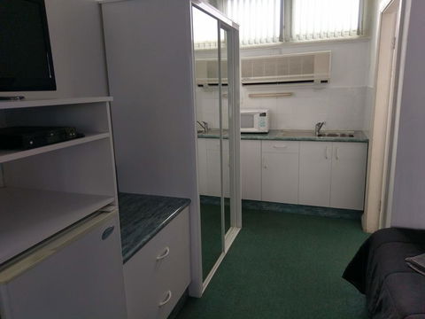 The Tree Motel - Grafton Accommodation 2