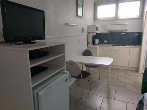 The Tree Motel - Grafton Accommodation 3