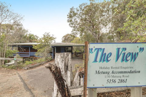 The View - Grafton Accommodation 1