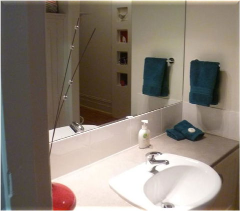 The Wet Lizard - Grafton Accommodation 3
