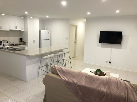 Three Bedroom, Two Bathroom Family Home - Grafton Accommodation 1