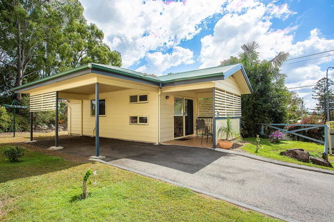 Tiaro Tourist Stopover - Grafton Accommodation 1