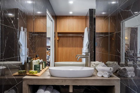 Tinderbox Retreat - Grafton Accommodation 2