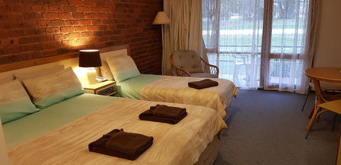 Tooleybuc Club Motor Inn - Grafton Accommodation 2