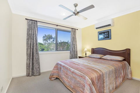 Townhouse On The Canal - Grafton Accommodation 2