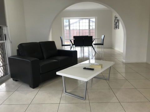 Townsville Wistaria Spacious Home - Grafton Accommodation 1