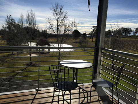 Travertines Wines Apartment - Grafton Accommodation 1