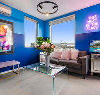 Trendy And Central One Bed Apartment With Views - Grafton Accommodation