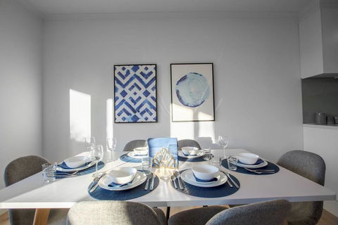 Trendy Sweet Home 4Beds@Blackburn South - Grafton Accommodation 1
