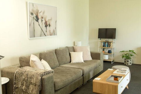 Two Bedroom Gem, Short Drive To MONA - Grafton Accommodation 0