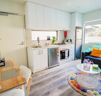 U1 Brunswick Living brand new apartment close to Airport and CBD - Grafton Accommodation
