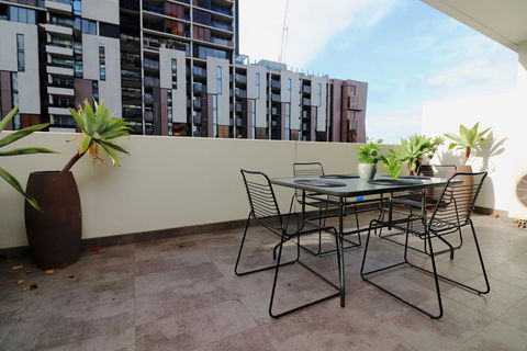 Urban Eden - Pets, Parking, Balcony, Chapel St 260m - Grafton Accommodation 3