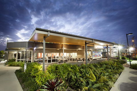 Vale Hotel - Grafton Accommodation 0