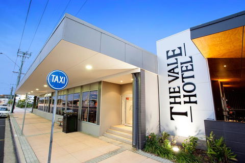 Vale Hotel - Grafton Accommodation 1