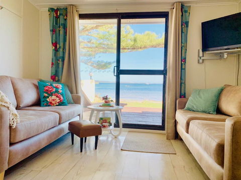 Vandy's Shack At Mount Dutton Bay - Ideal For Couples And Small Families - Grafton Accommodation 2