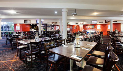 Vale Hotel - Grafton Accommodation 2