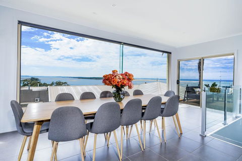 VIEWS FOREVER - INVERLOCH - Grafton Accommodation 1