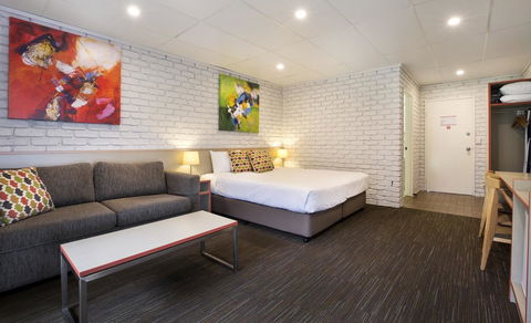 Villa Noosa Hotel - Grafton Accommodation 3