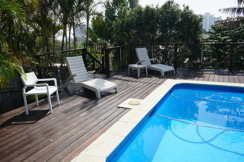 Villa With Views & Pool - Grafton Accommodation 1