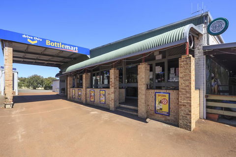 Walpole Hotel Motel - Grafton Accommodation 2