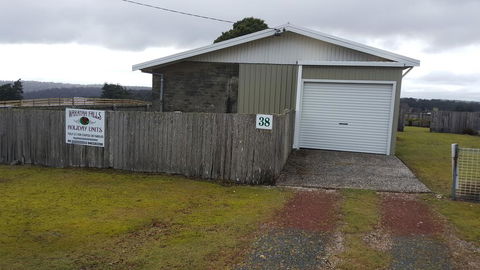 Waratah Falls Holiday Unit - Grafton Accommodation 1