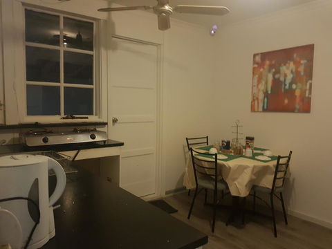 Warm Friendly Family Environment In Braybrook - Grafton Accommodation 2