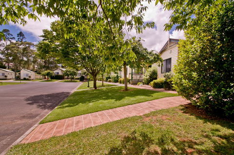 Warragul Gardens Holiday Park - Grafton Accommodation 1