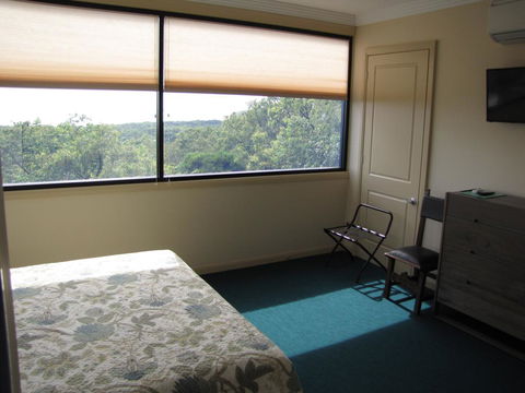 Warrawong Lodge - Grafton Accommodation 2