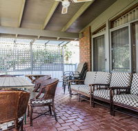 Water's Edge Bundalong - Grafton Accommodation