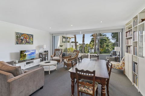 Waterfront Resort Living With Space For The Family - Grafton Accommodation 0