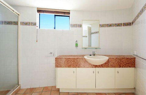 Waterfront Resort, Perfect For A Couples Getaway! - Grafton Accommodation 1
