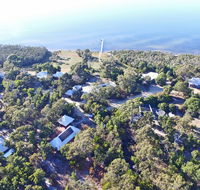 Waterfront Retreat At Wattle Point - Grafton Accommodation