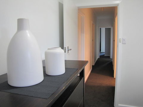 Clarke Street - Grafton Accommodation 10