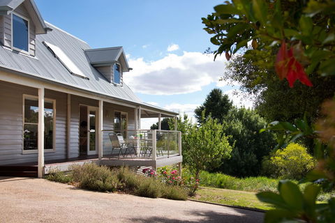 Della Fonte - Grafton Accommodation 0