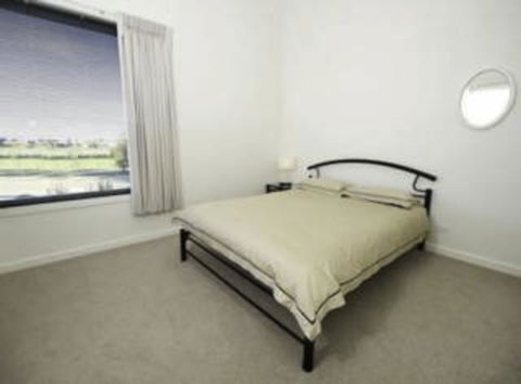 19 Glen Eagles Close - Grafton Accommodation 8
