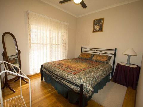 Angel's Rest - Grafton Accommodation 4