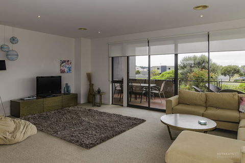 1 Pebble Place - Grafton Accommodation 5