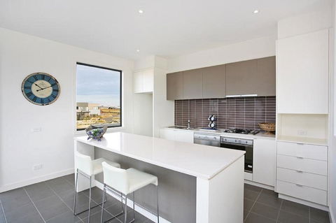 1 Pebble Place - Grafton Accommodation 2