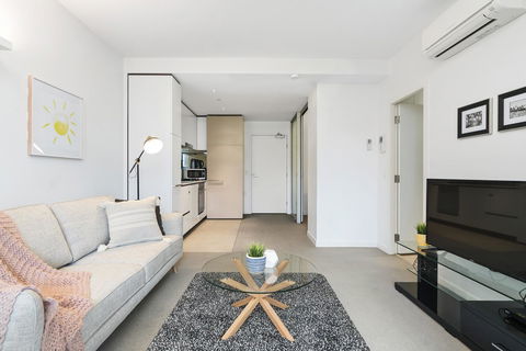 Complete Host Leopold Apartments - Grafton Accommodation 8