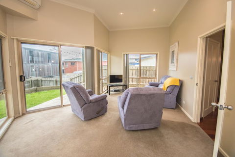 The Pitch - Grafton Accommodation 32