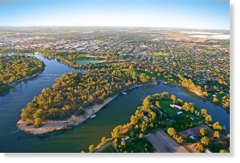 Ditto Daddy's - Grafton Accommodation 3