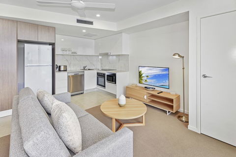 Aquarius Kawana - Grafton Accommodation 30
