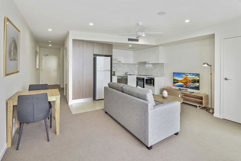 Aquarius Kawana - Grafton Accommodation 20