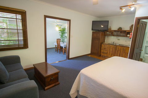 Debbie\'s Place - Grafton Accommodation 42