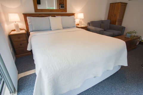 Debbie\'s Place - Grafton Accommodation 12
